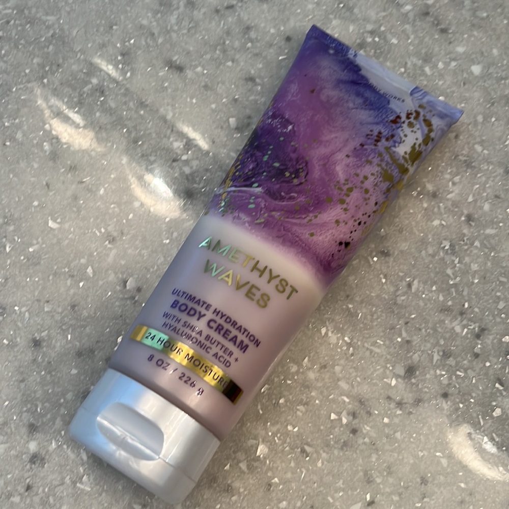 Bath & Body Amethyst Waves body cream NWT - Picture 2 of 7